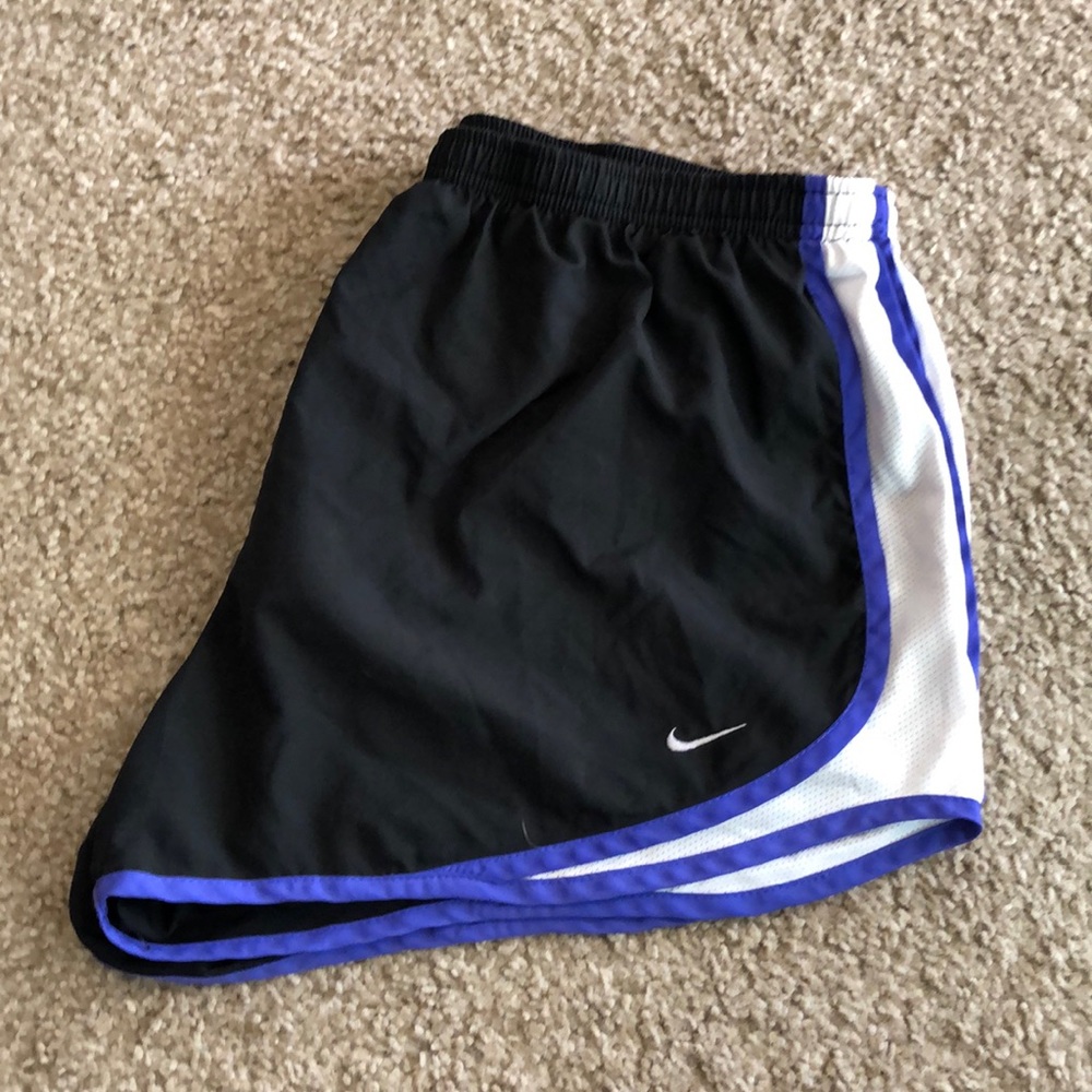 Athletic shorts